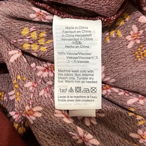 Madewell Ruffle Wrap in Windowbox Floral Butterfly Print V Neck Dress - Size 2 - Picture 10 of 10